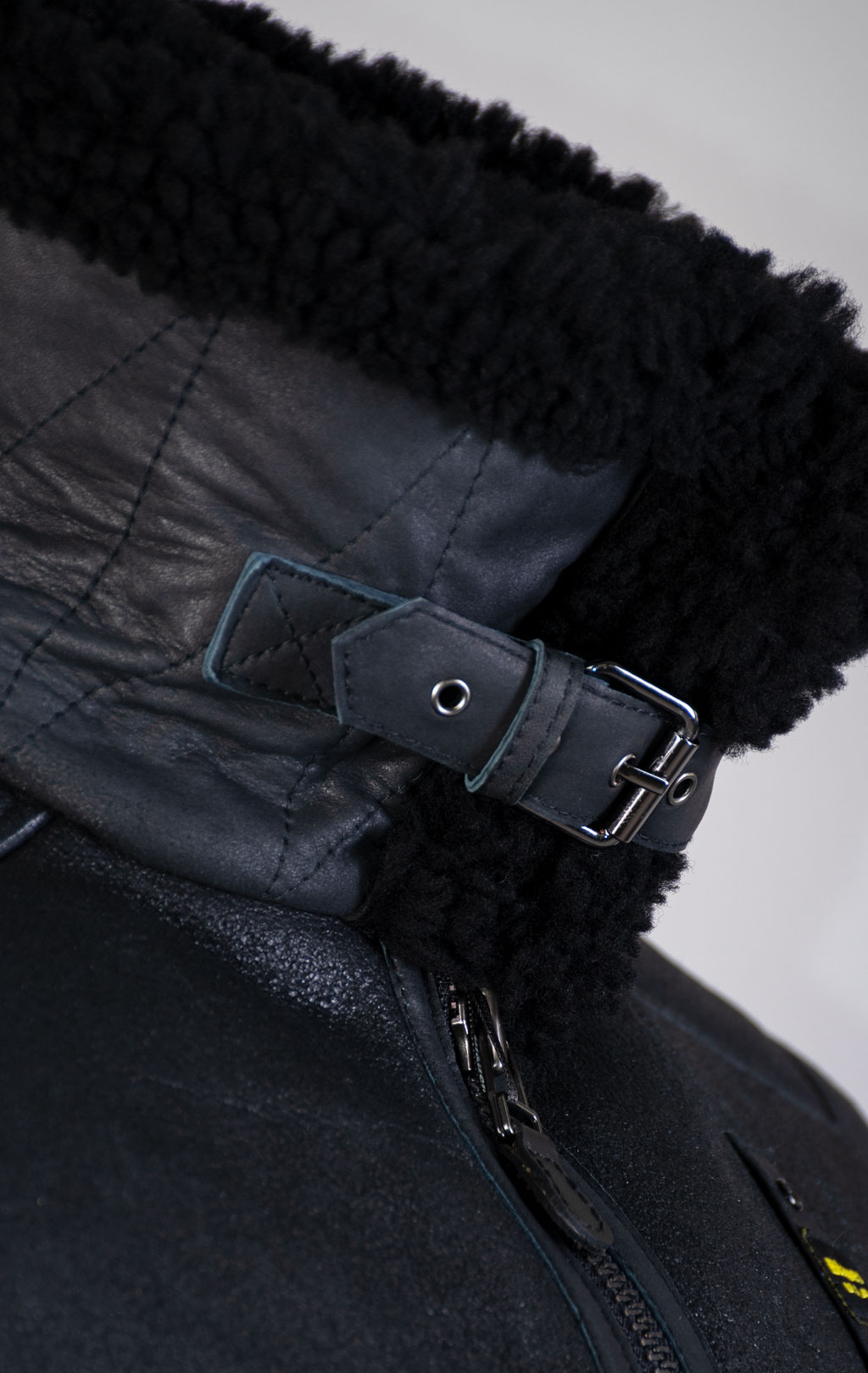 Куртка-пилот пуховая BLAUER FENNER кожа FW 25/26 black (L01333) 