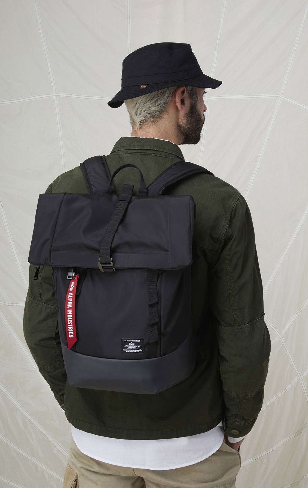 Рюкзак ALPHA INDUSTRIES CREW RT BAG FW 23/24 black 