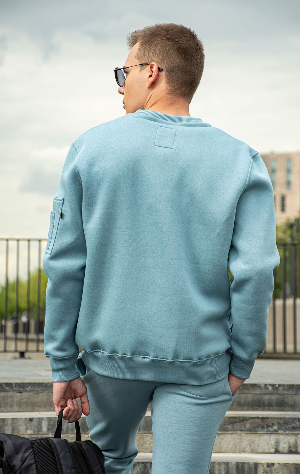Свитшот ALPHA INDUSTRIES EMB SWEATER greyblue 