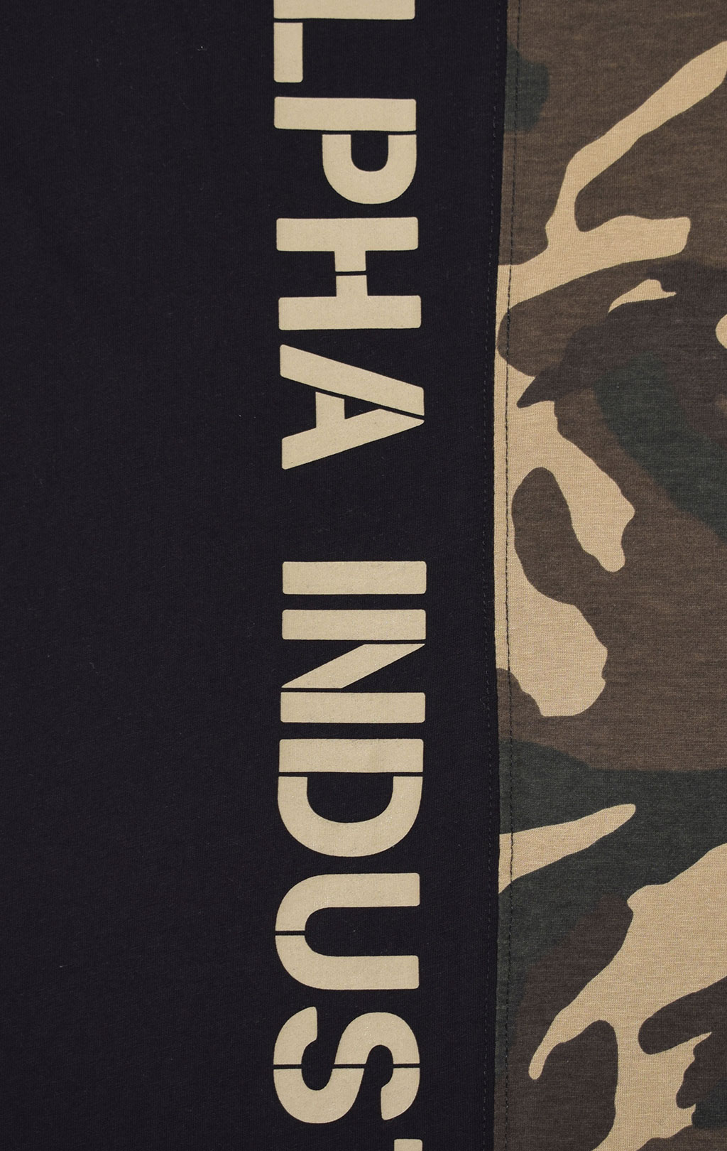 Футболка ALPHA INDUSTRIES CAMO HALF T camo woodland 65 