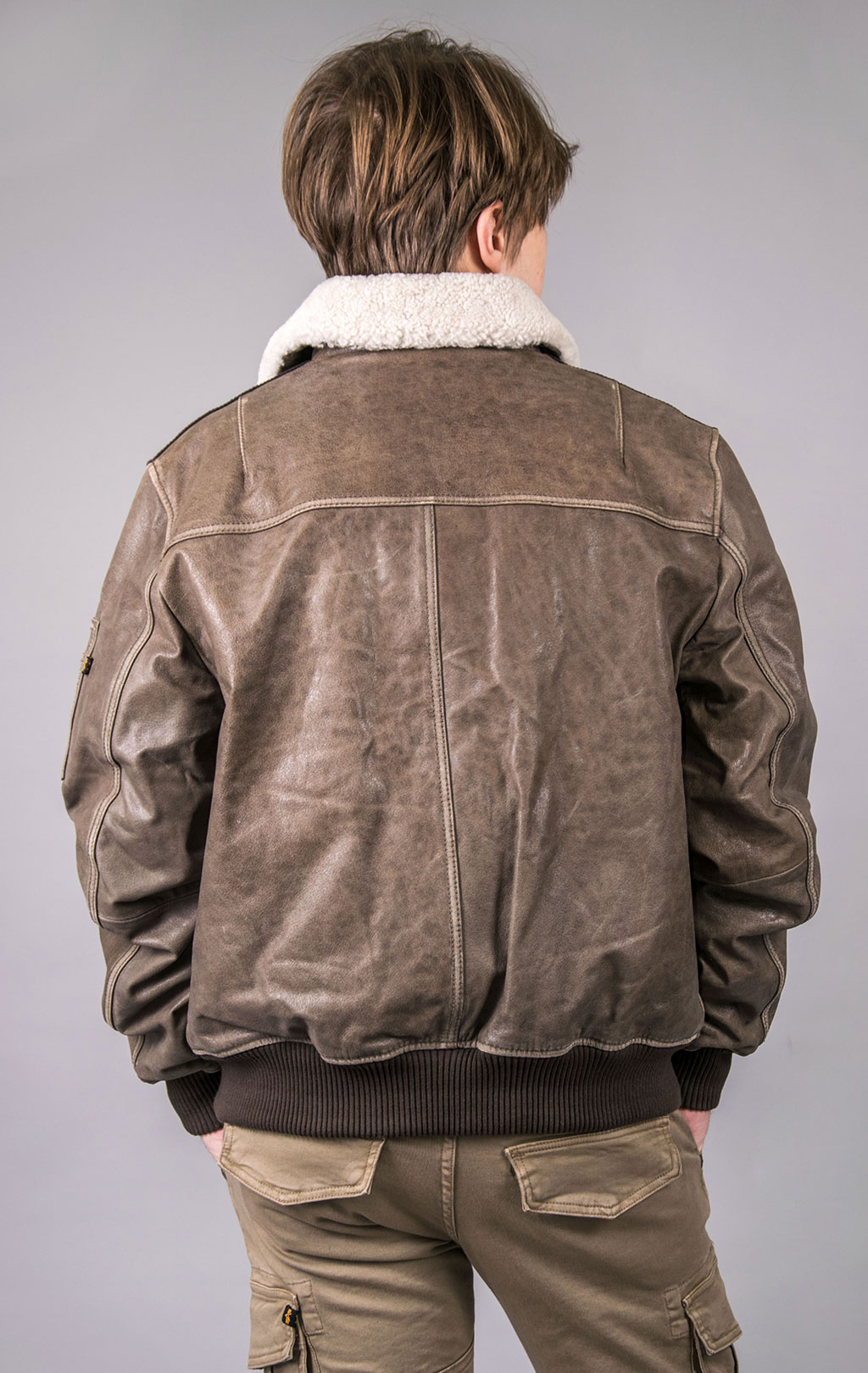 Куртка-пилот ALPHA INDUSTRIES INJECTOR-III LEATHER кожа vintage brown 