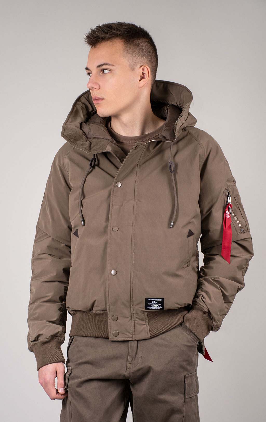 Аляска ALPHA INDUSTRIES ALTITUDE N-2B FW 24/25 coyote brown 