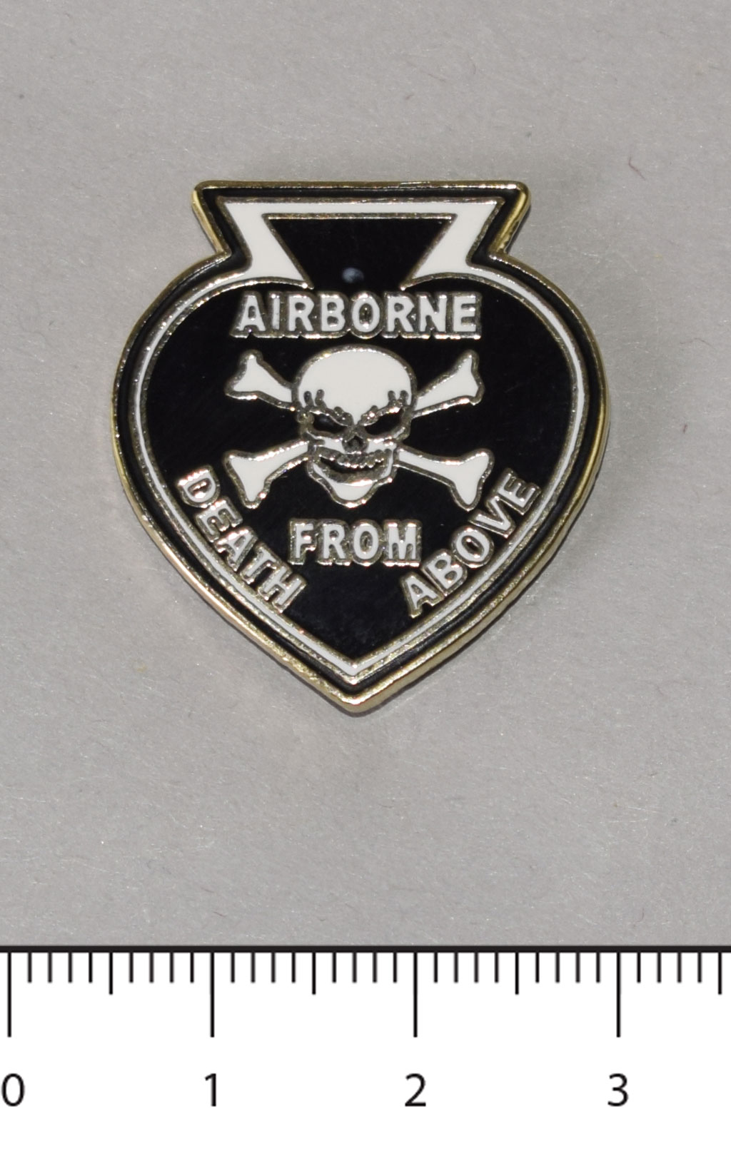 Знак Airborne Death from Above (P62584) 