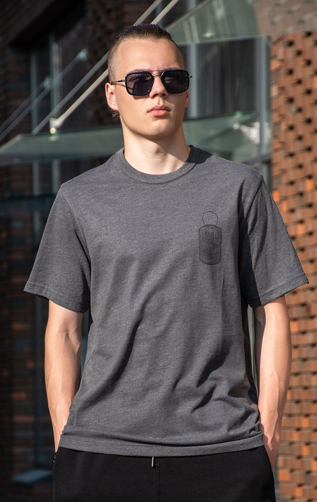 Футболка ALPHA INDUSTRIES ALPHA DOG TAG TEE плотная FW 24/25 dark charcoal heather 