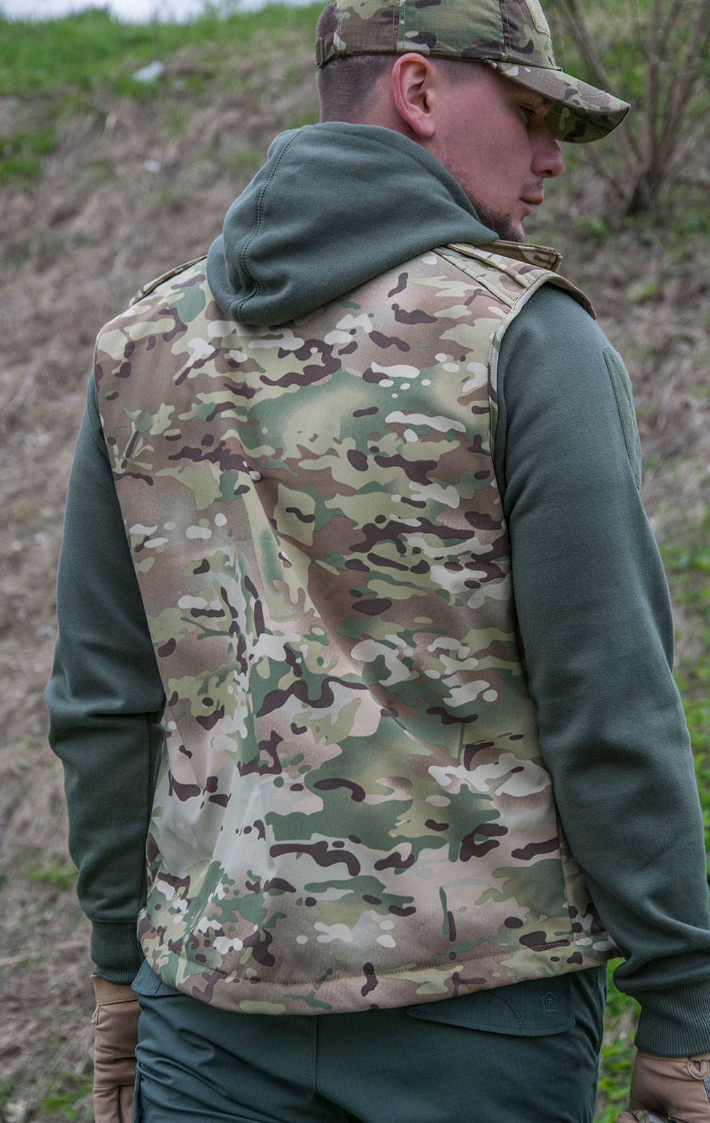 Жилет Mil-Tec Soft Shell multicam 