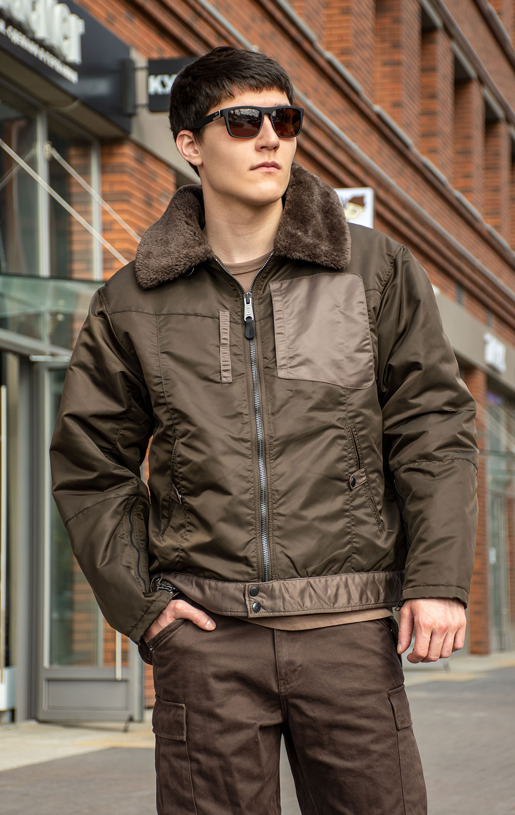 Бомбер ALPHA INDUSTRIES AVIATOR JACKET FW 25/26 espresso 