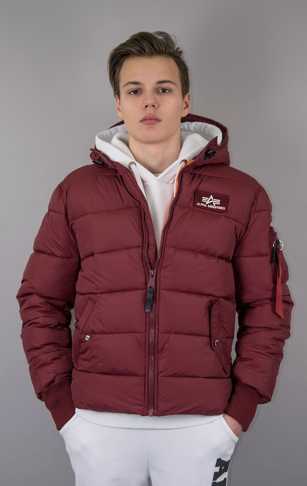 Куртка ALPHA INDUSTRIES HOODED PUFFER ALPHA FD burgundy 