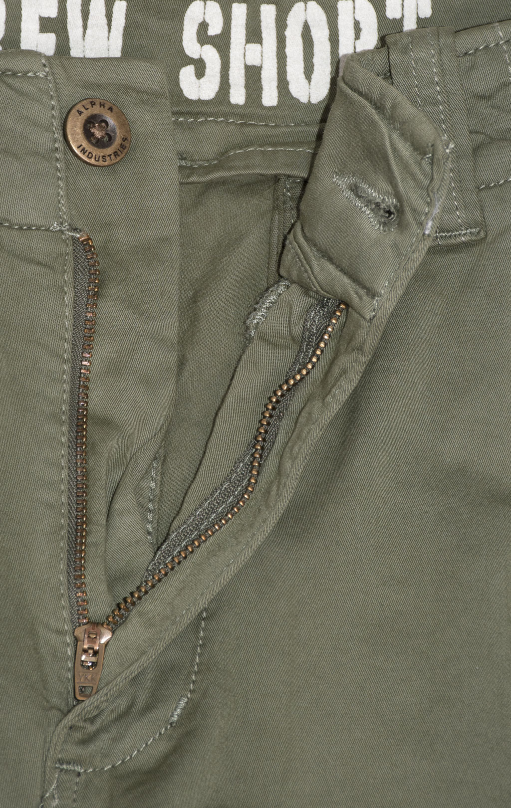 Шорты ALPHA INDUSTRIES CREW SHORT vintage green 