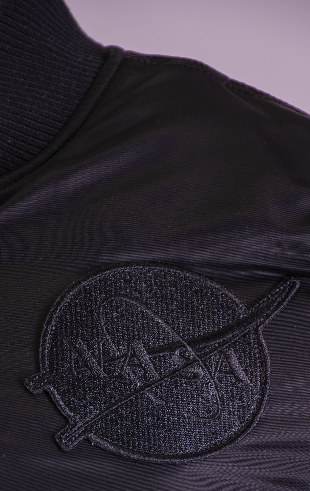 Бомбер ALPHA INDUSTRIES MA-1 VF NASA all black 