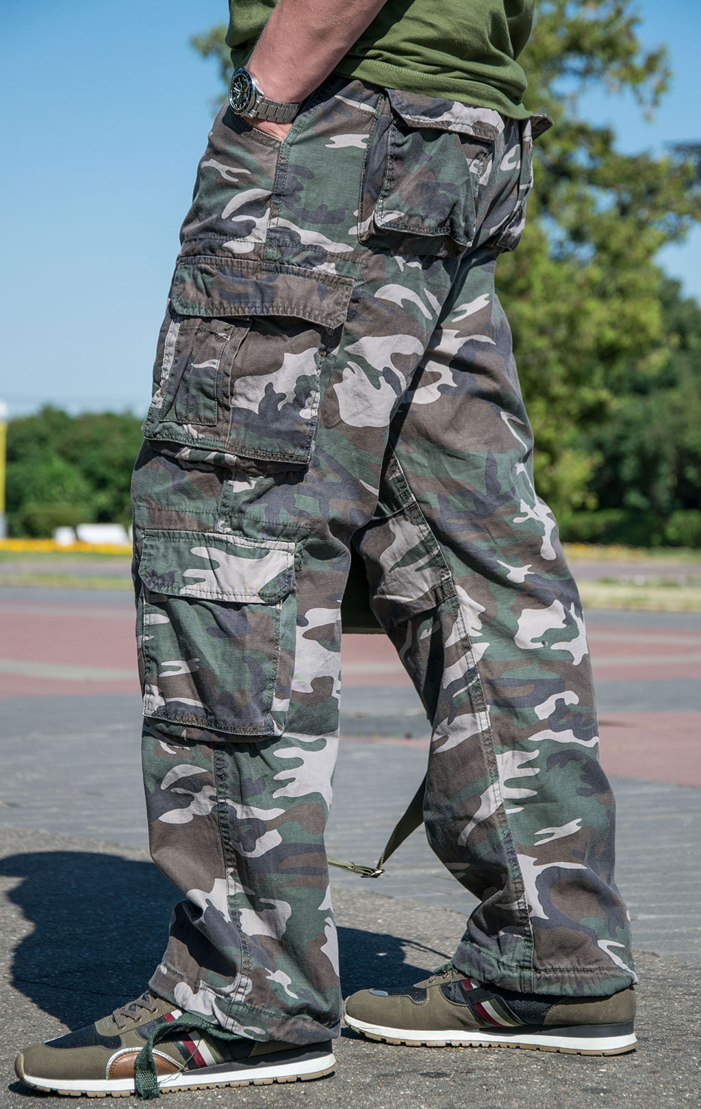 Брюки-карго Surplus AIRBORNE VINTAGE camo woodland 