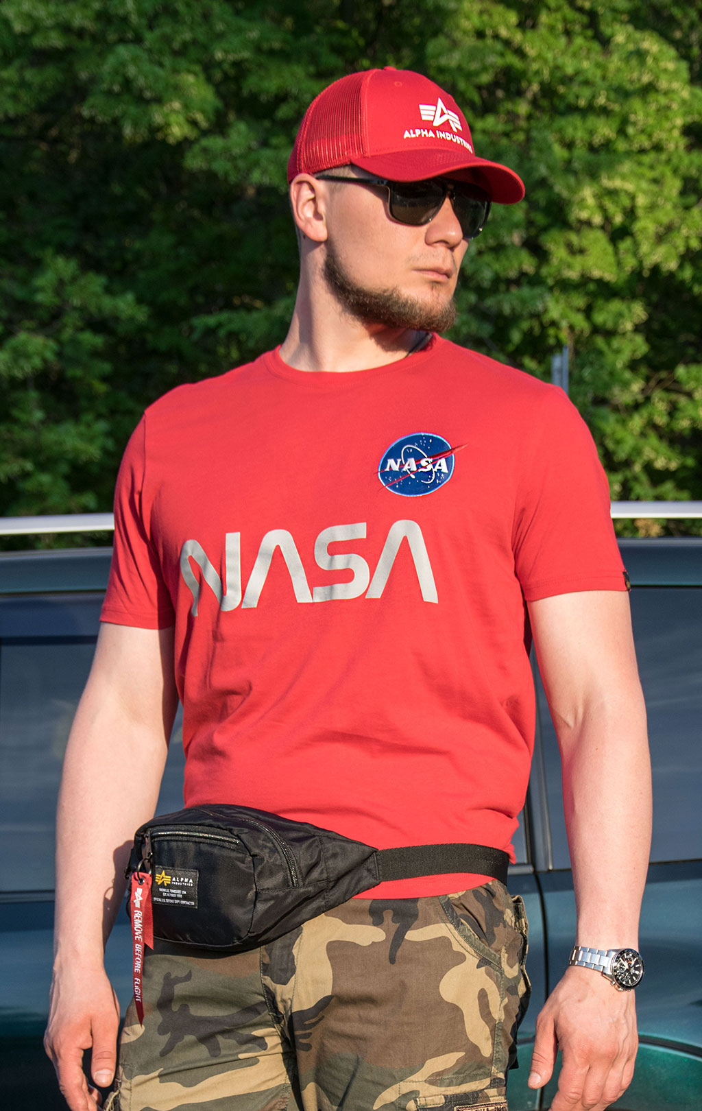 Футболка ALPHA INDUSTRIES NASA Reflective speed red 