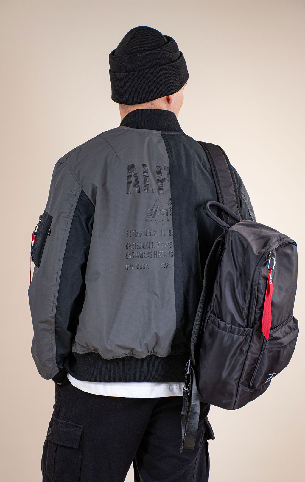 Бомбер-ветровка ALPHA INDUSTRIES L-2B RELAXED PATCHWORK FLIGHT JACKET SS 26 black 