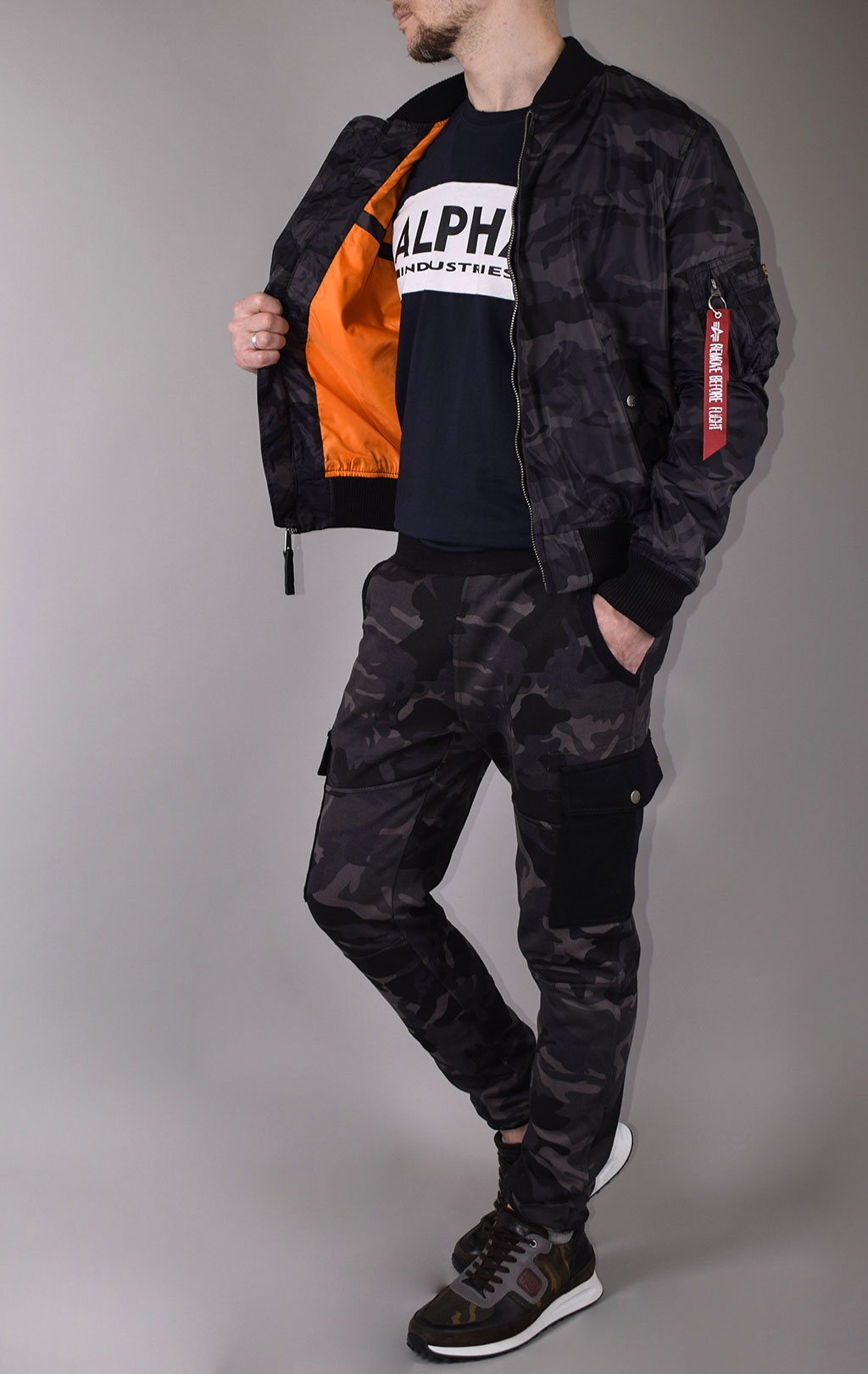 Ветровка-бомбер ALPHA INDUSTRIES TT MA-1 black camo 