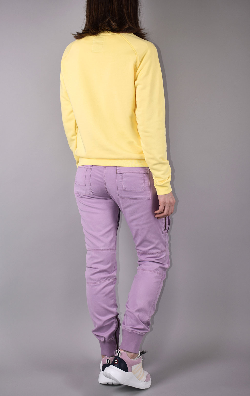 Женский свитшот ALPHA INDUSTRIES NEW BASIC SWEATER pastel yellow 