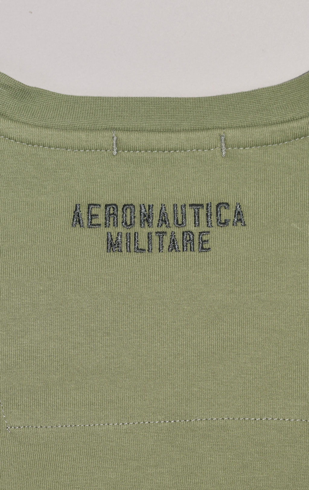 Футболка AERONAUTICA MILITARE SS 23/TR verde militare (TS 2051) 