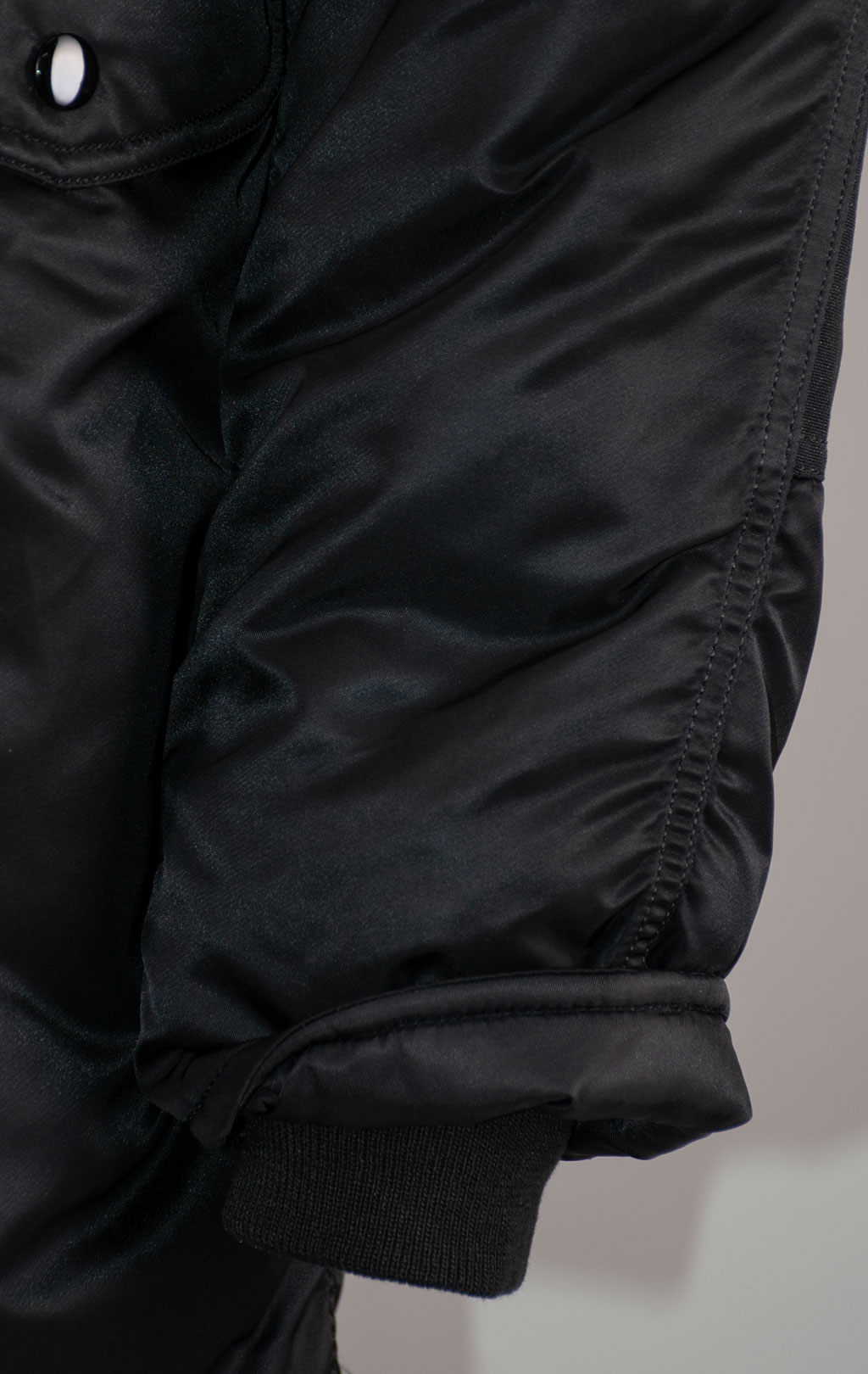 Аляска ALPHA INDUSTRIES AIRBORNE N-3B black 