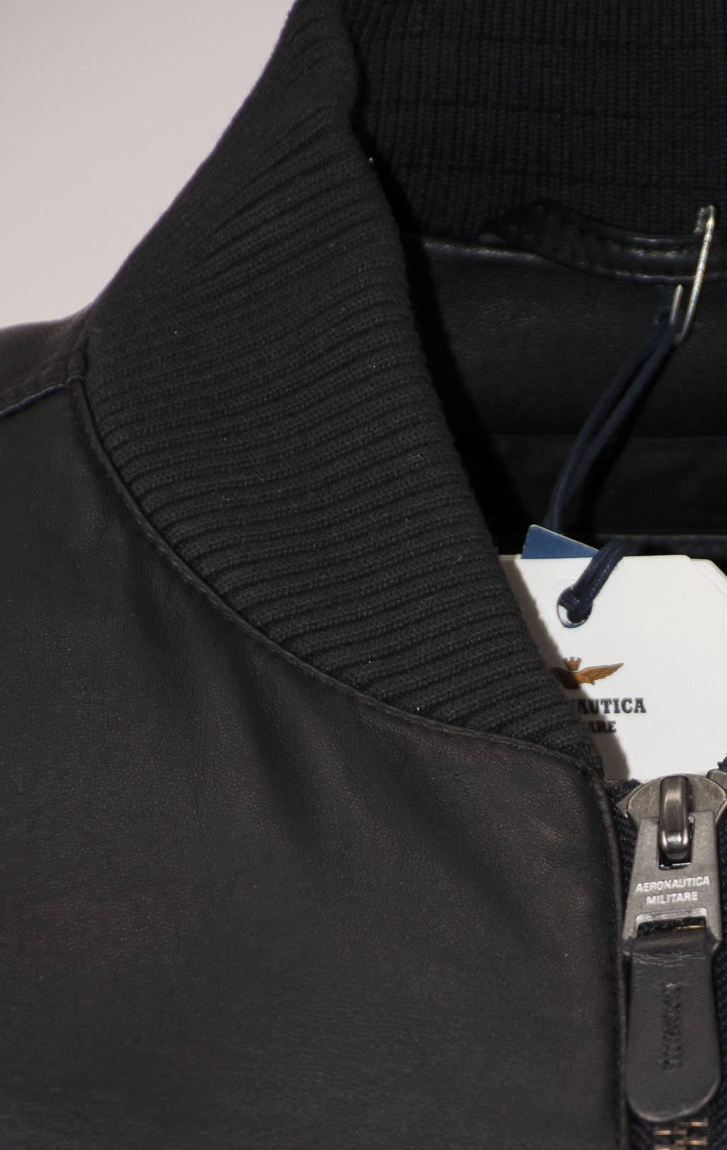Куртка-бомбер AERONAUTICA MILITARE кожа FW 24/25/IN nero (PN 951) 