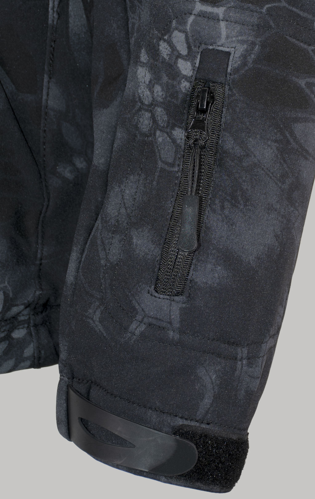 Куртка с капюшоном SABADO TAD SOFT SHELL black python f-1904 