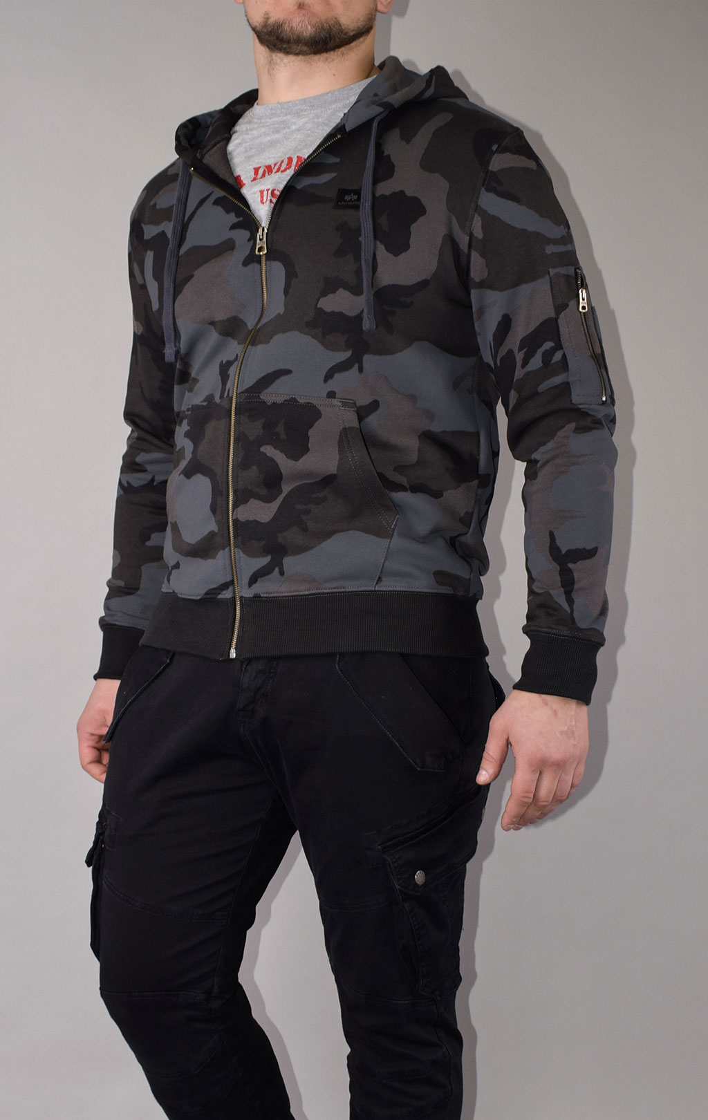 Толстовка ALPHA INDUSTRIES X-FIT ZIP HOODY black camo 