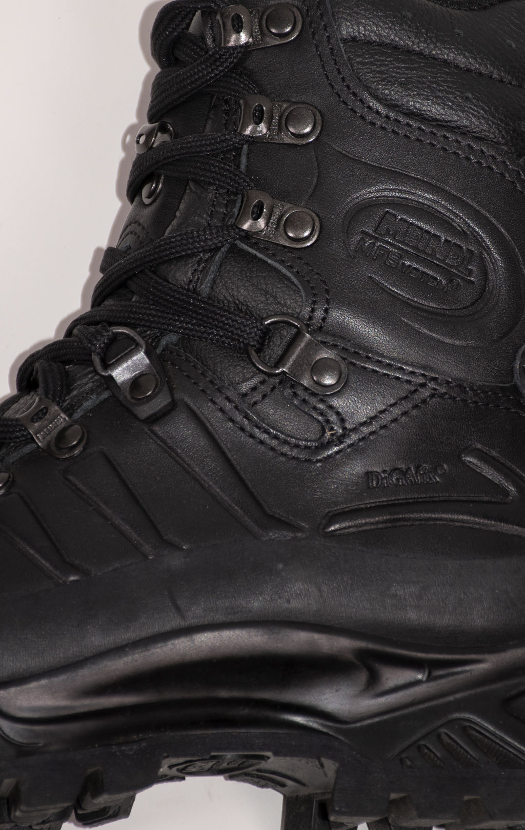 Женские ботинки-берцы MEINDL Gore-Tex Mod.10245 black б/у 