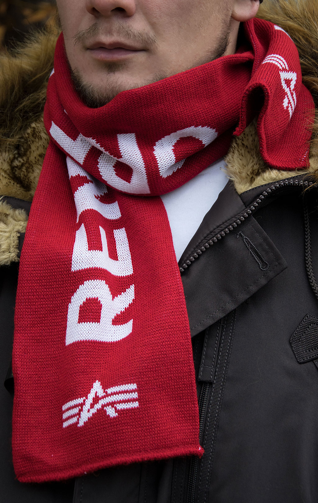 Шарф ALPHA INDUSTRIES REMOVE BEFORE FLIGHT red 