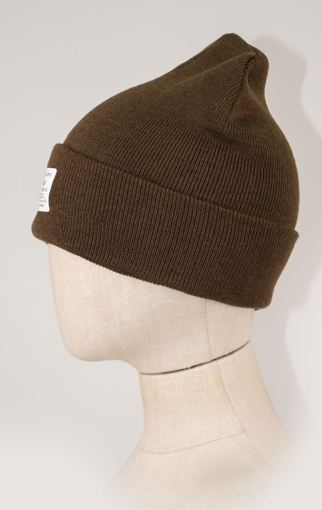 Шапка ALPHA INDUSTRIES ESSENTIAL BEANIE FW 25/26 espresso 