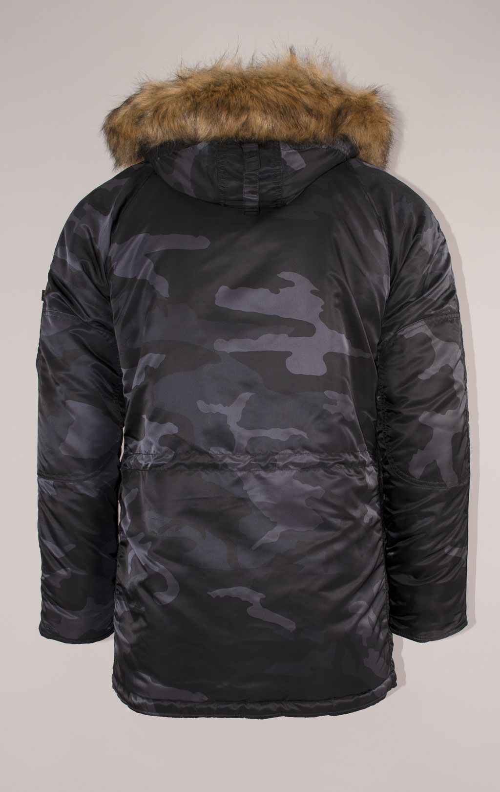 Аляска ALPHA INDUSTRIES SLIM FIT N-3B FW 21/22 m black woodland camo 
