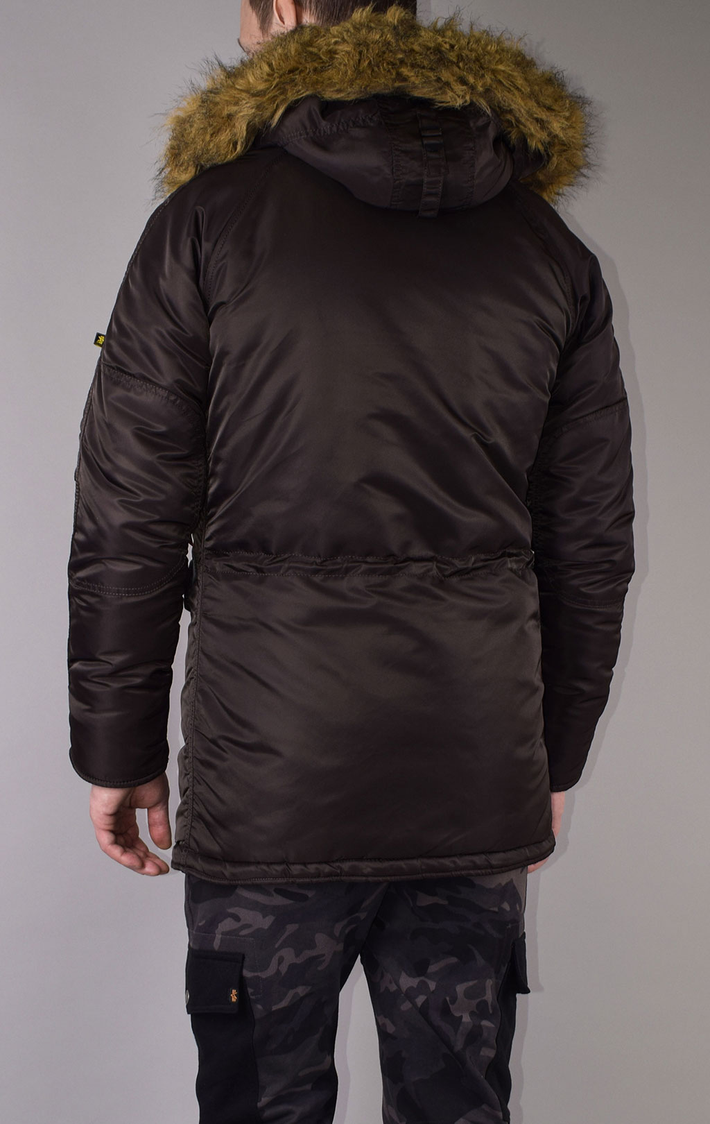 Аляска ALPHA INDUSTRIES SLIM FIT GEN-I big size N-3B deep brown 