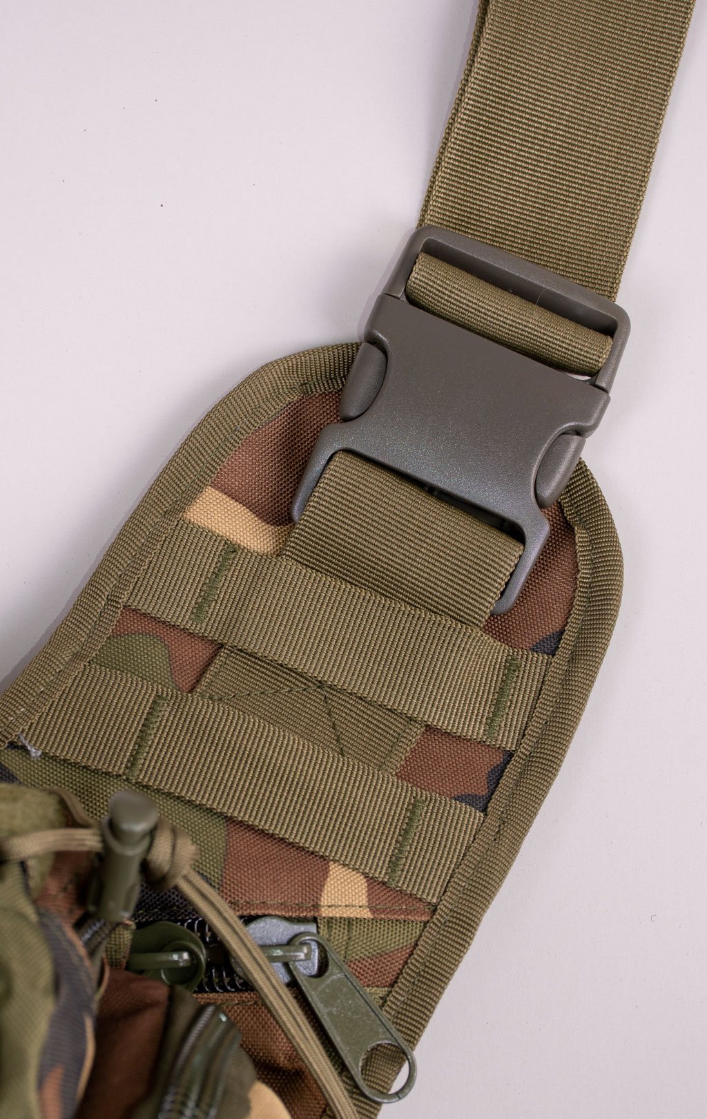 Сумка через плечо тактическая Hausheng SLING MOLLE 25x15x30 camo woodland PK-402 