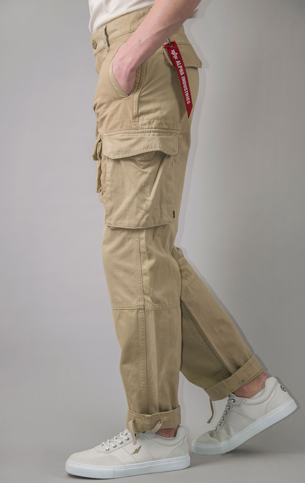 Брюки-карго ALPHA INDUSTRIES MIXED MEDIA CARGO PANT SS 23 vintage khaki 