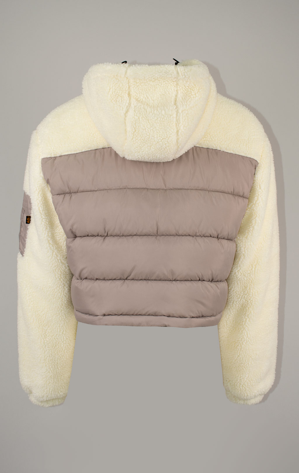 Женская куртка ALPHA INDUSTRIES TEDDY PUFFER vintage sand 