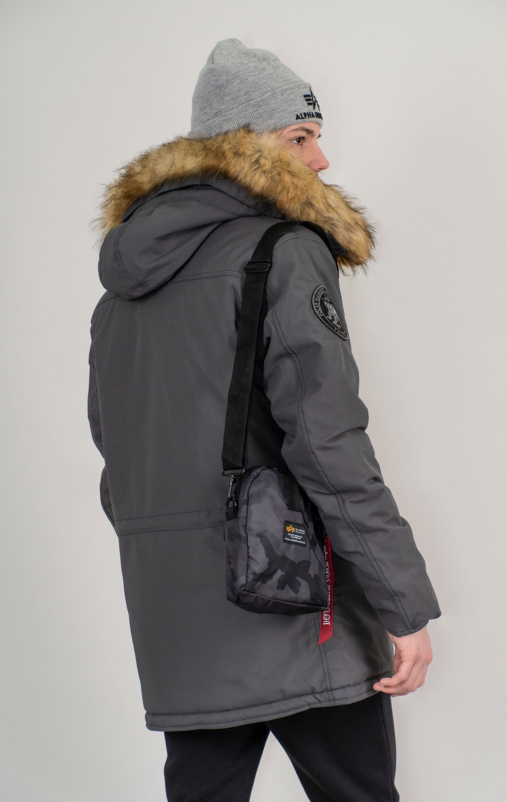 Аляска ALPHA INDUSTRIES POLAR vintage grey 