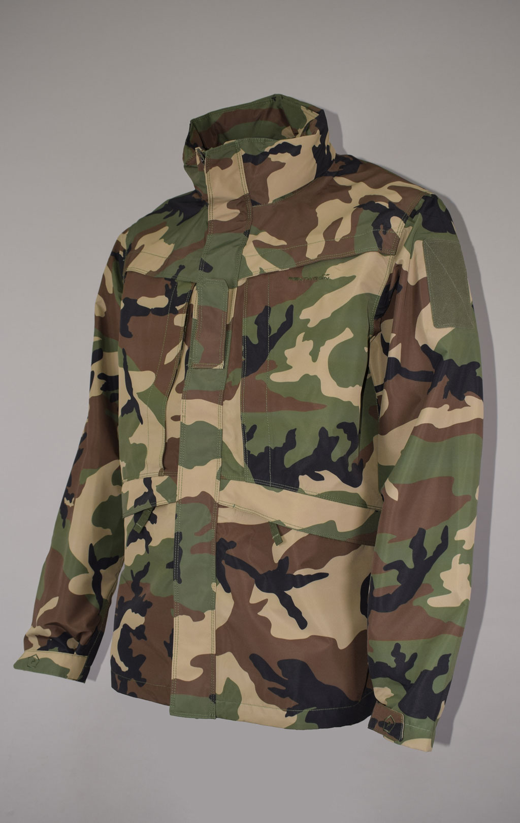 Куртка тактическая Pentagon мембрана HURRICANE camo woodland 07104 