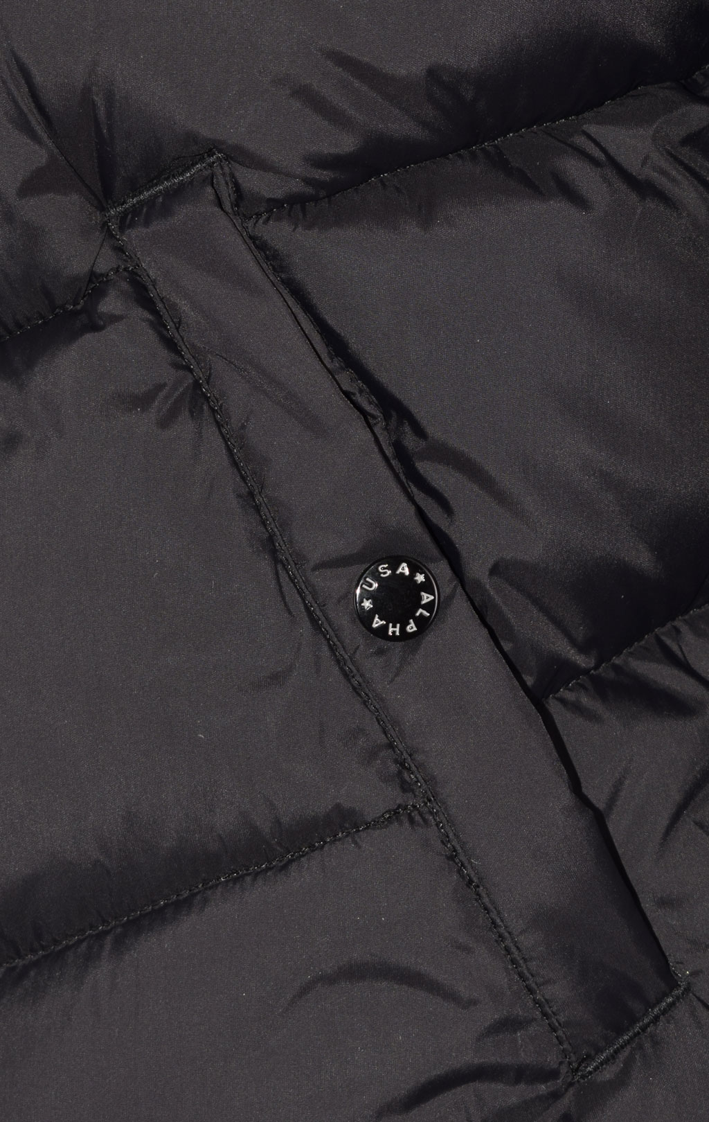 Куртка ALPHA INDUSTRIES HOODED PUFFER NASA VOYAGER FD black 