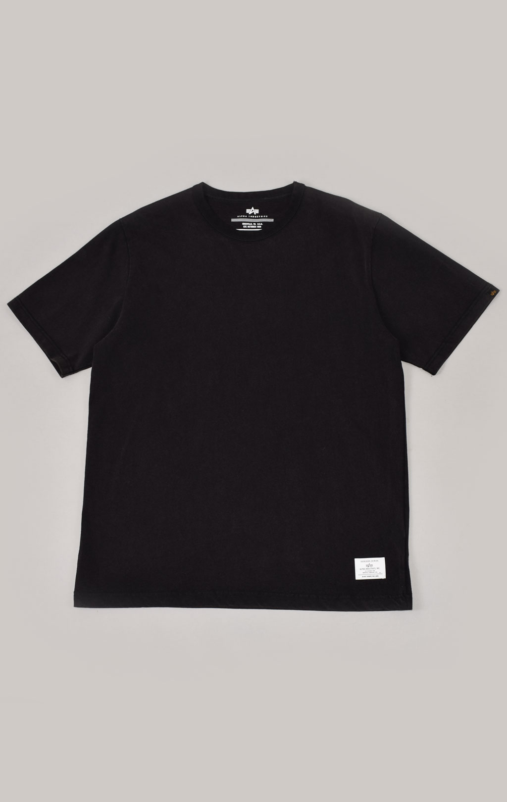 Футболка ALPHA INDUSTRIES ESSENTIAL WASHED TEE плотная FW 21/22 black 