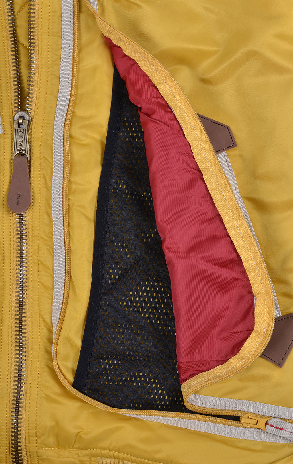 Куртка-пилот ALPHA INDUSTRIES INJECTOR X yellow 
