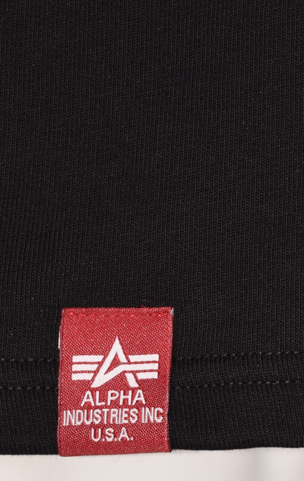 Женская толстовка ALPHA INDUSTRIES BASIC HOODY COS black 