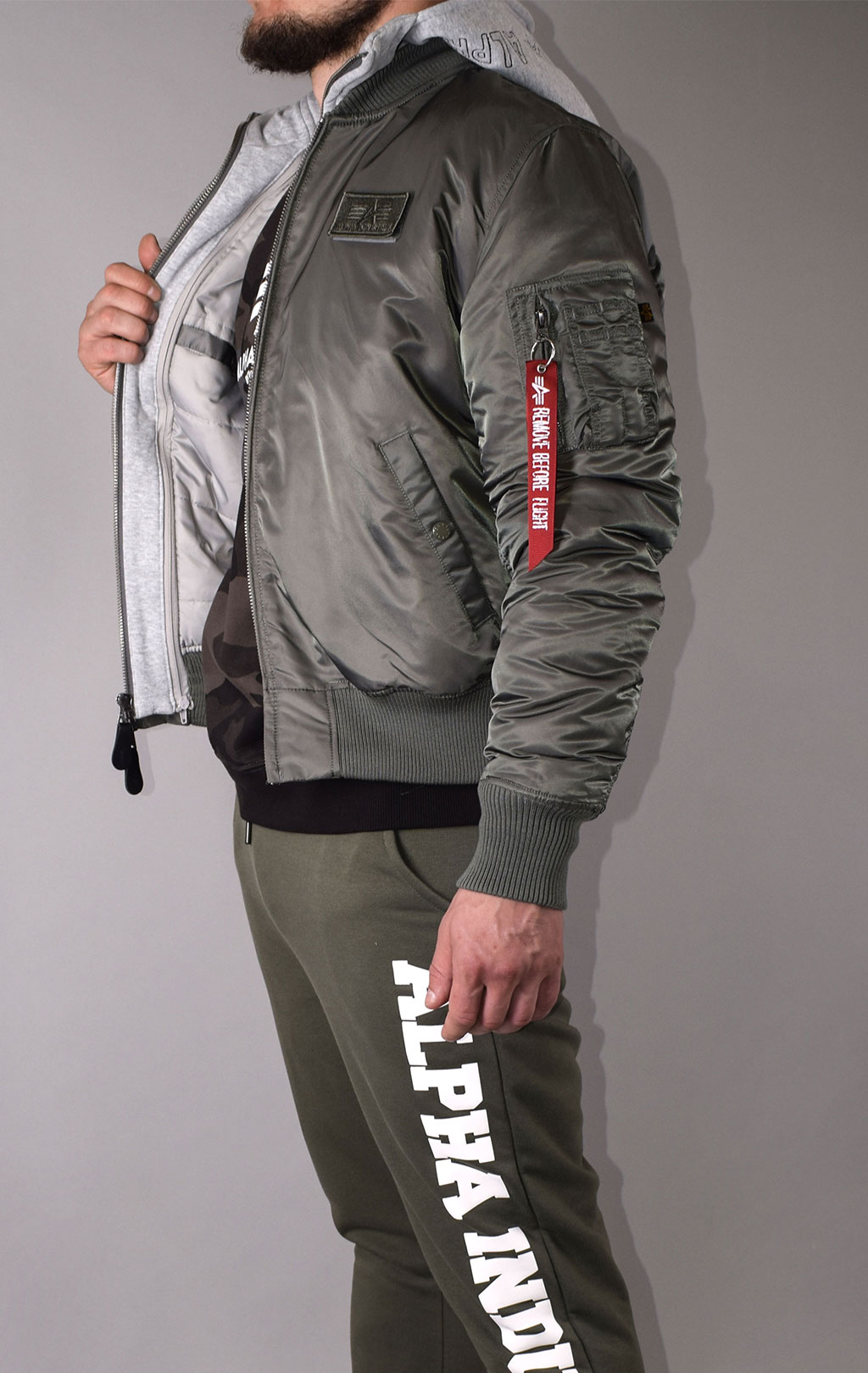 Куртка-бомбер лётная ALPHA INDUSTRIES D-Tec big size MA-1 vintage green 