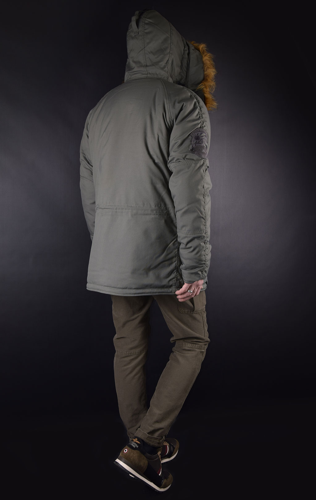 Аляска ALPHA INDUSTRIES EXPLORER vintage green 