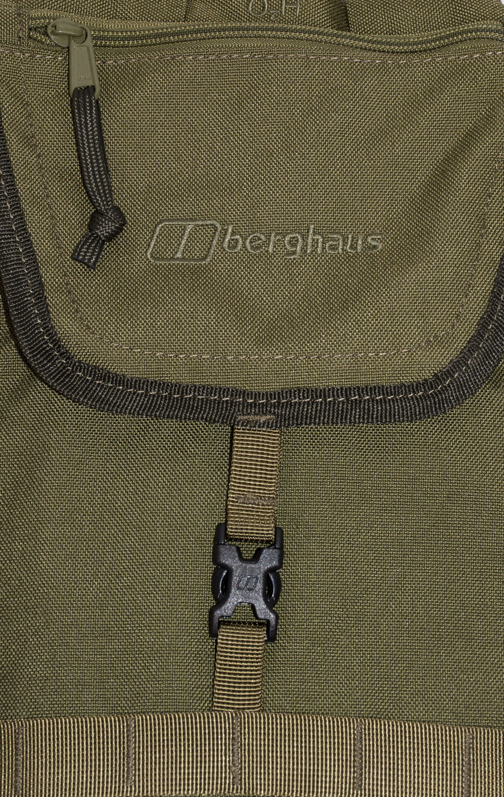 Питьевая система армейская BERGHAUS на молнии, горловина под клапаном, 3L olive б/у 