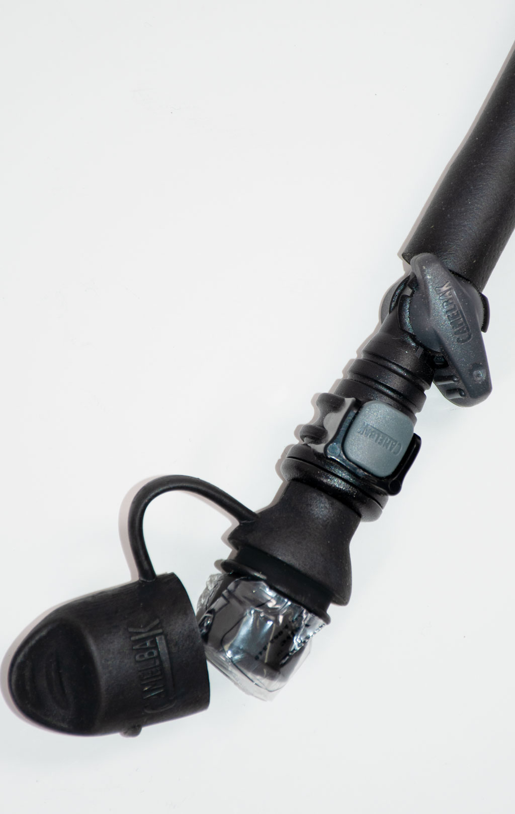 Питьевая система армейская CamelBak на молнии, горловина под клапаном, 3L black 