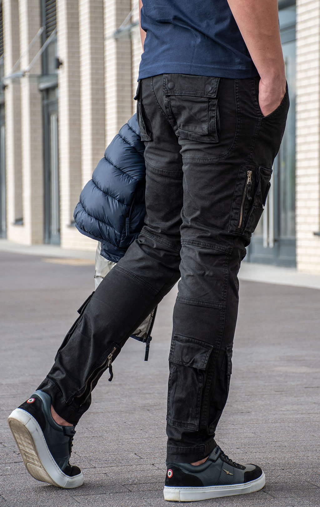Брюки-карго AERONAUTICA MILITARE ANTI-G плотные FW 24/25/AL jet black (PA 1557) 