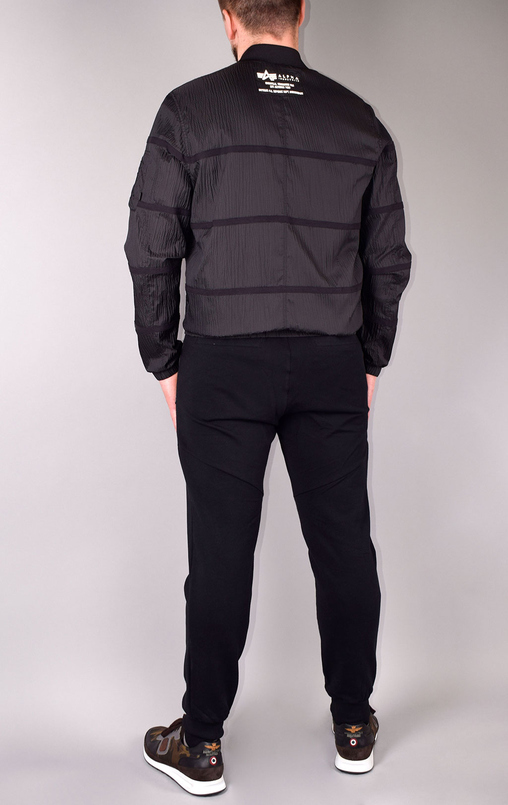 Ветровка ALPHA INDUSTRIES PARACHUTE UTILITY original fit black 