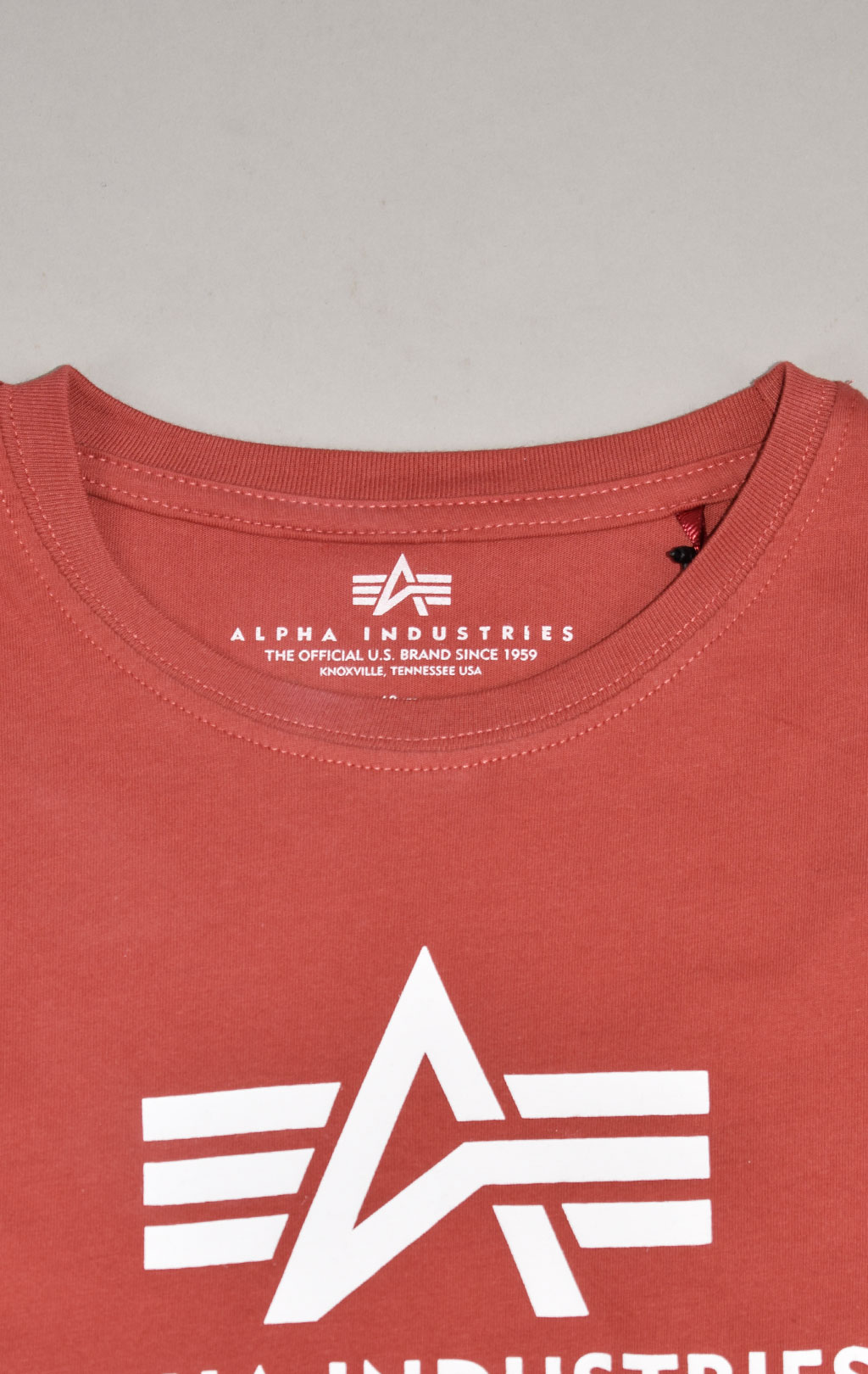 Детская футболка ALPHA INDUSTRIES BASIC T brick red 