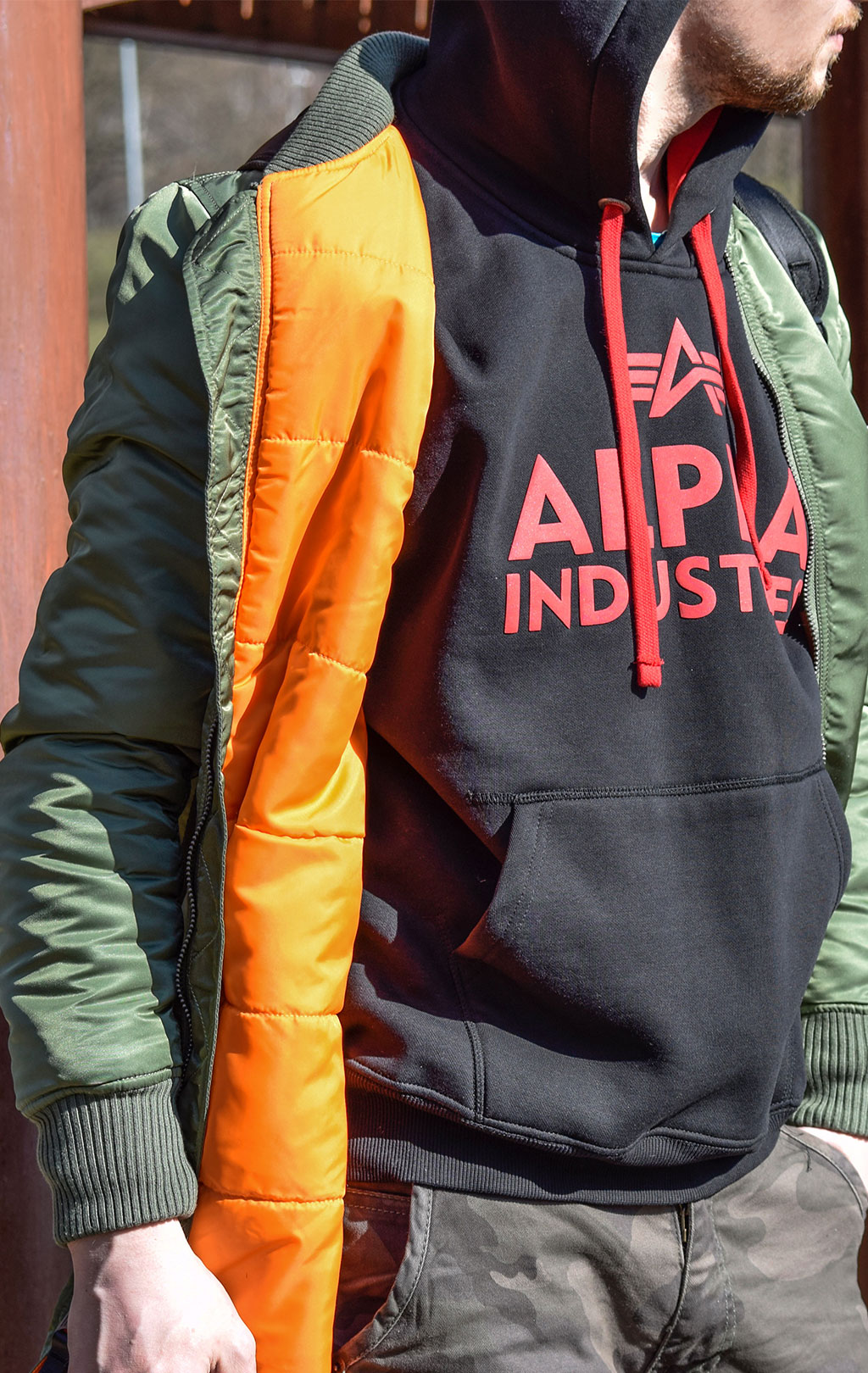 Куртка-бомбер удлинённая ALPHA INDUSTRIES COAT MA-1 sage green 