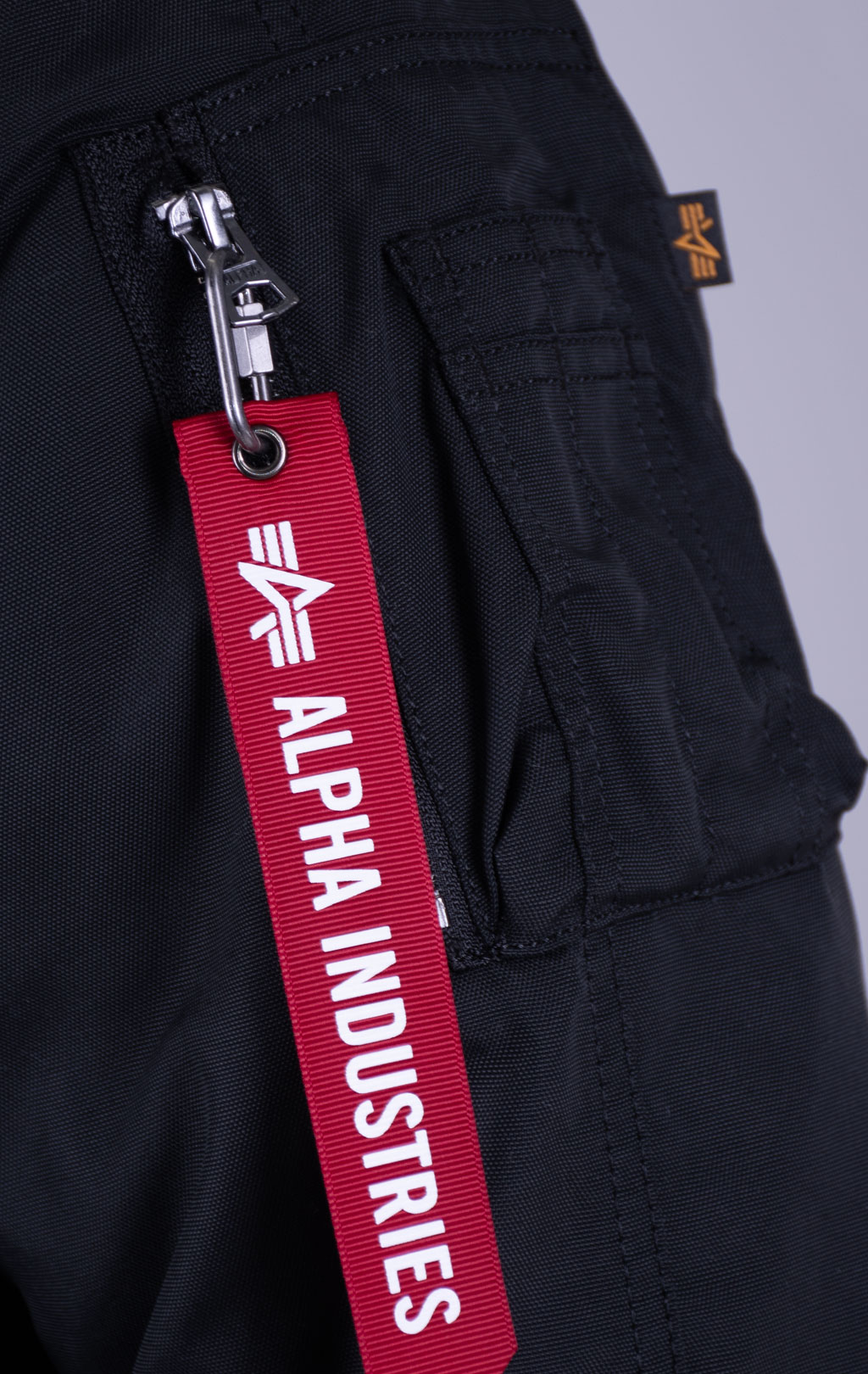 Аляска ALPHA INDUSTRIES N-3B REGULAR FIT PARKA (ALTITUDE) FW 26/27 black 