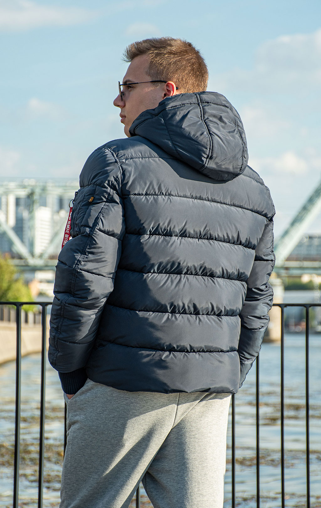 Куртка ALPHA INDUSTRIES HOODED PUFFER ALPHA FD rep. blue 