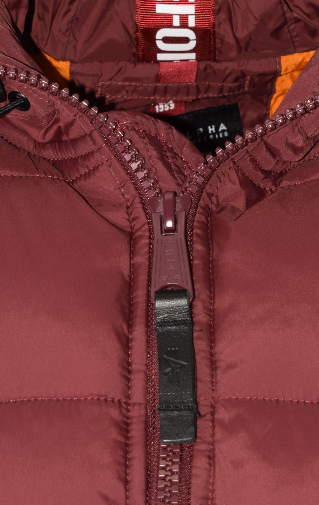 Куртка ALPHA INDUSTRIES HOODED PUFFER ALPHA FD burgundy 