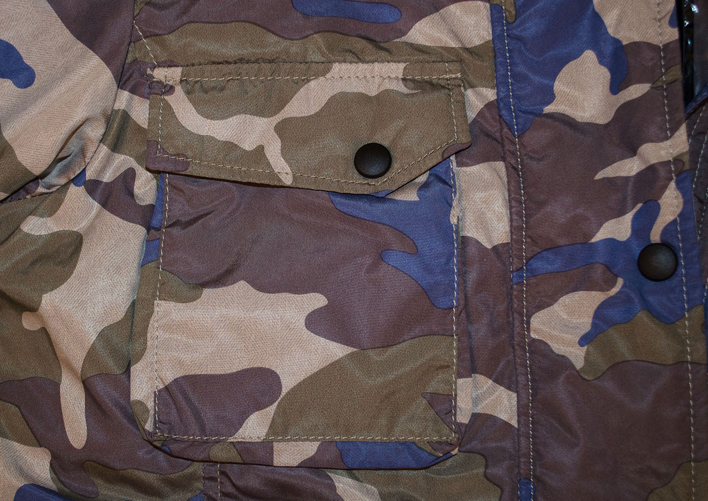 Женский пуховик ARCTIC EXPLORER UMI camo 