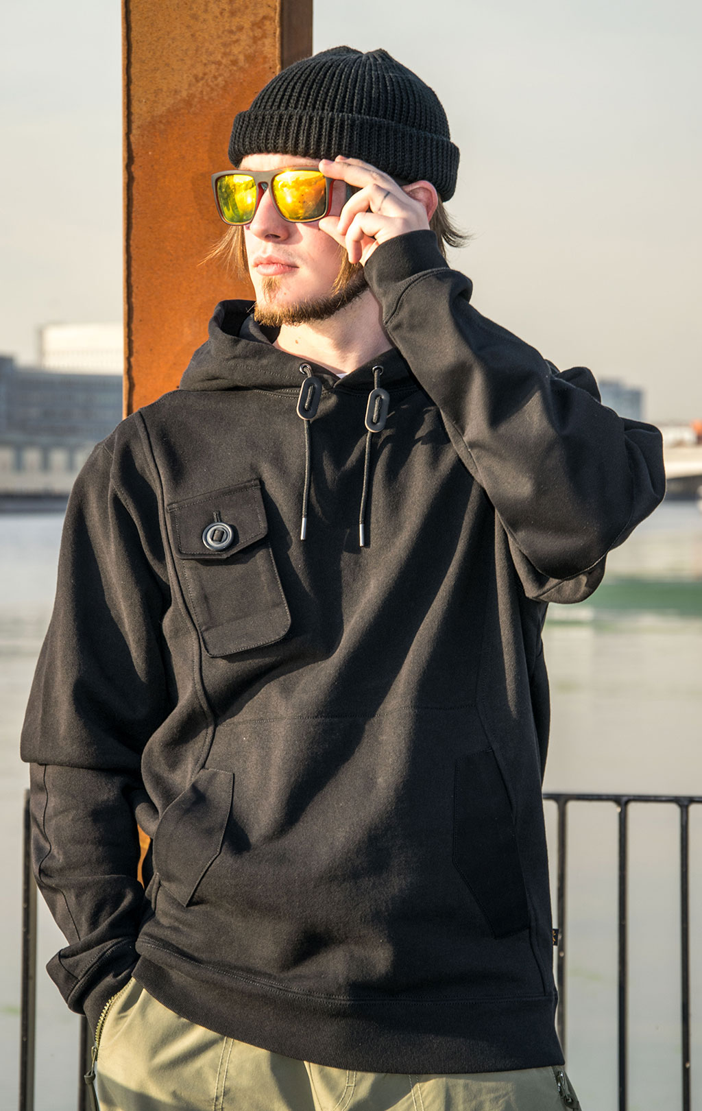 Толстовка ALPHA INDUSTRIES MIXED MEDIA HOODIE FW 23/24 black 